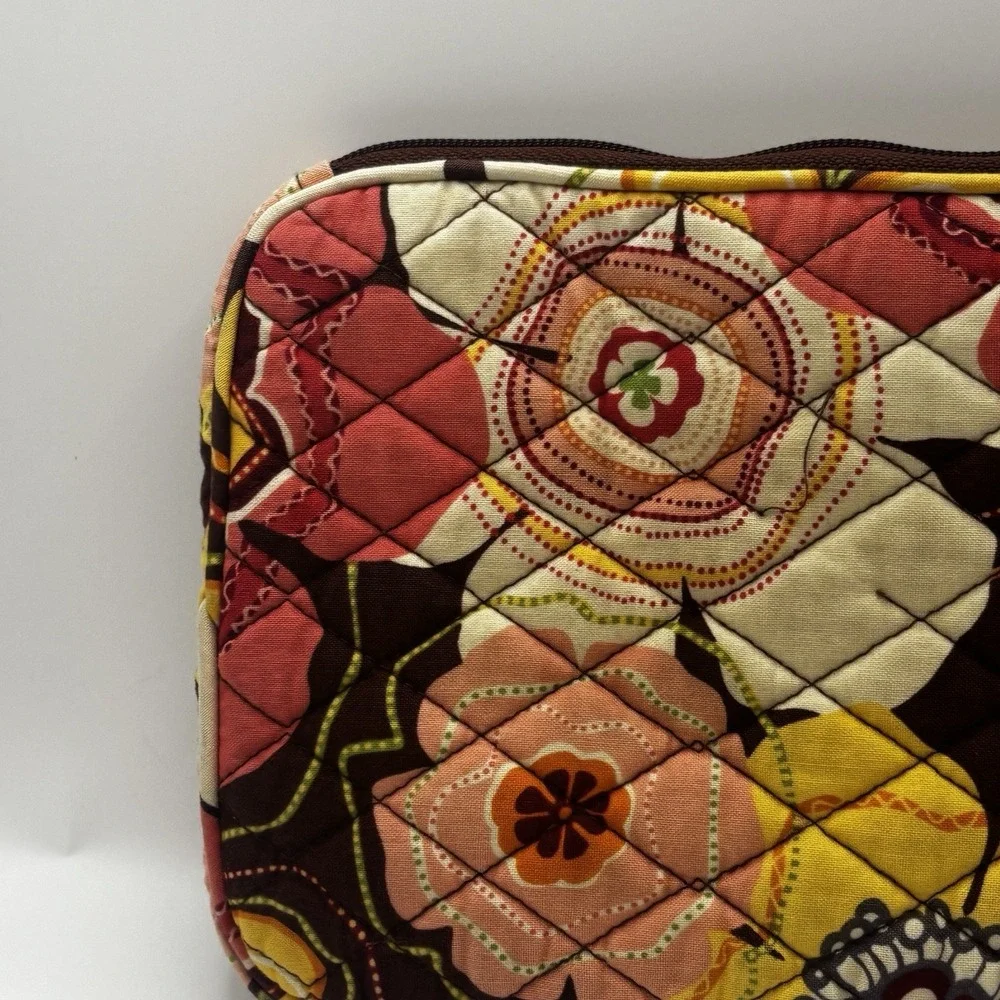 Vera Bradley Buttercup Cotton Zip Padded‎ Small Ebook Reader Tech Sleeve Clean